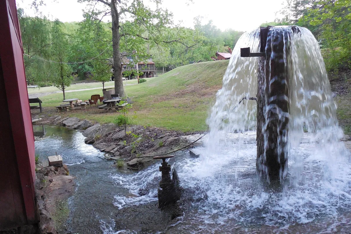 Pond pumps and fountain pumps